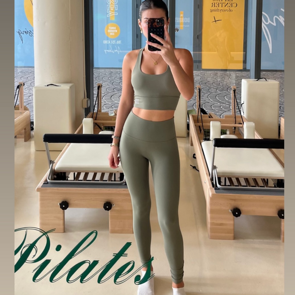 @nelanieturli