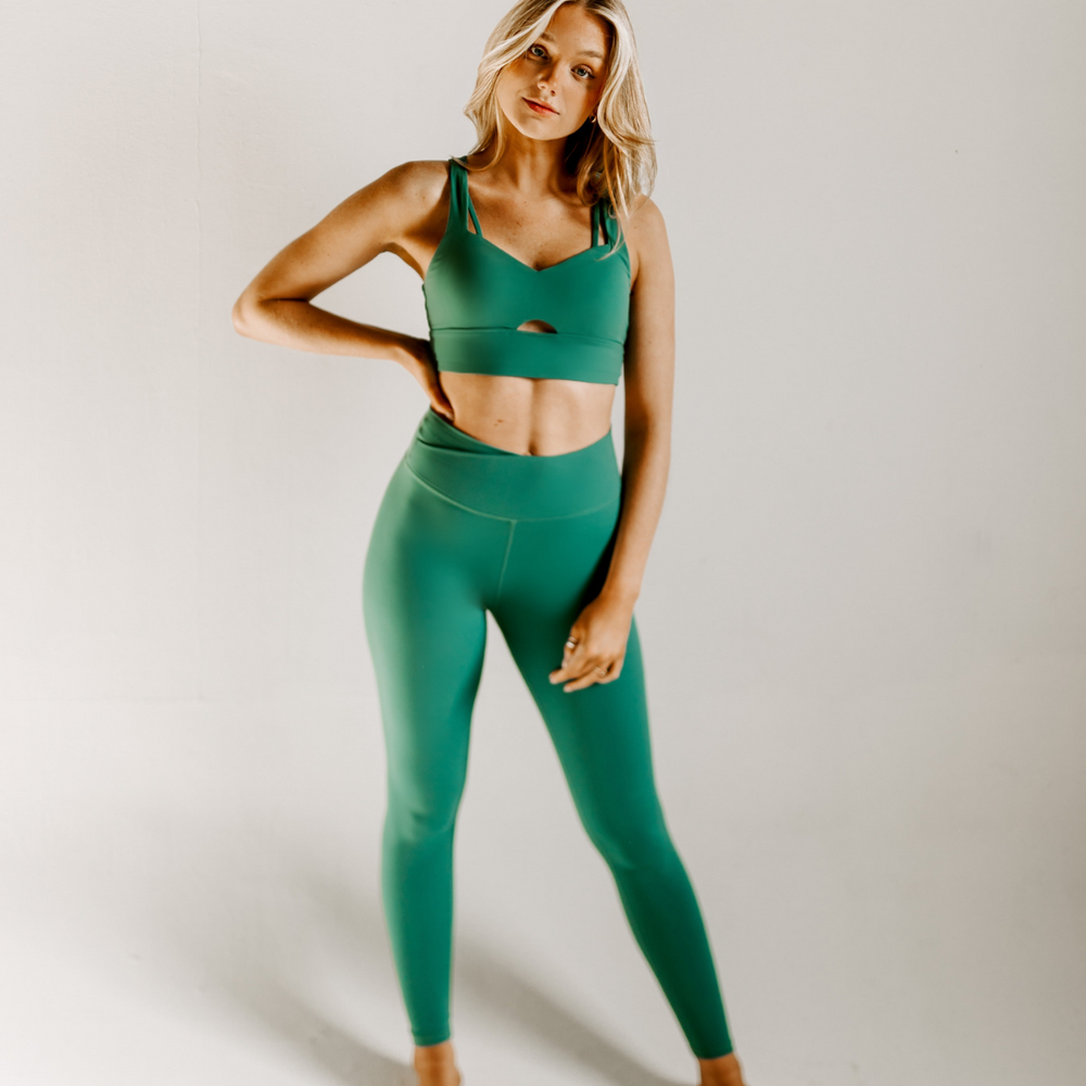 
                  
                    Durable exercise pants in green
                  
                