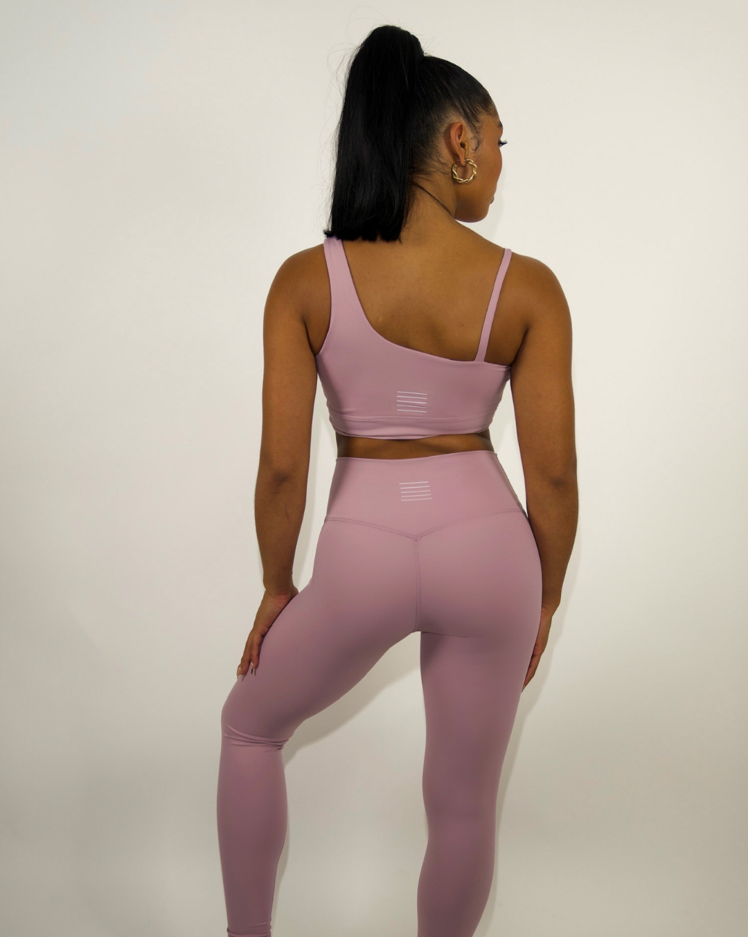 Supportive fitness clothing set