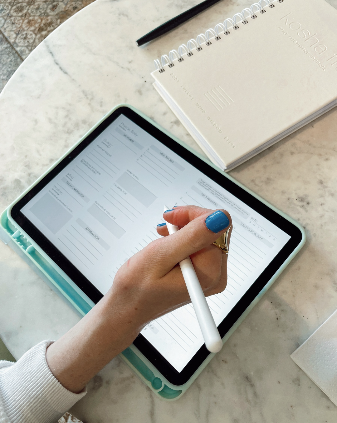 Interactive digital journaling